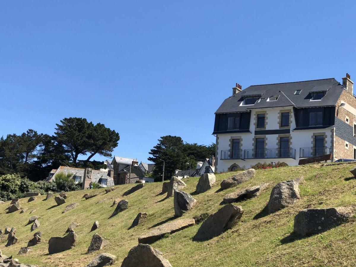 Pavillon De La Plage Trebeurden Exterior photo
