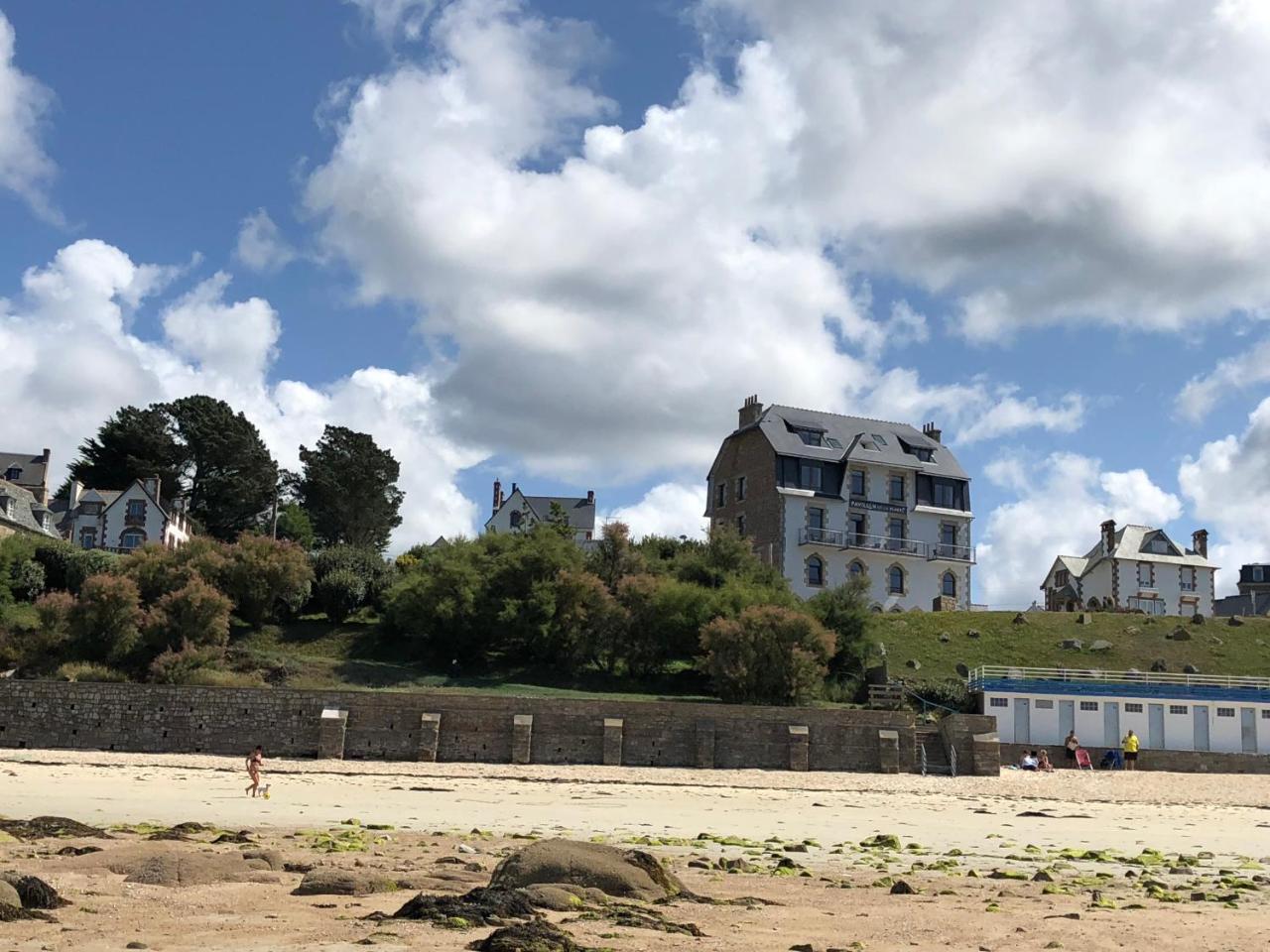 Pavillon De La Plage Trebeurden Exterior photo